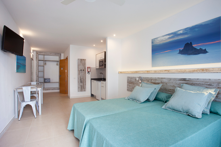Bedroom 4, Playa Bella, Baleares