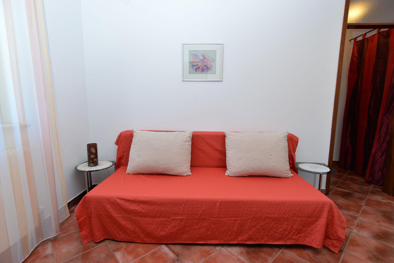 Bedroom 2, Apartment 590, Fažana