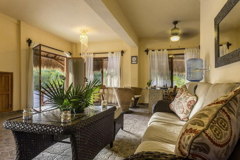 Public Area, Hotel Casa Baleine, Lázaro Cárdenas