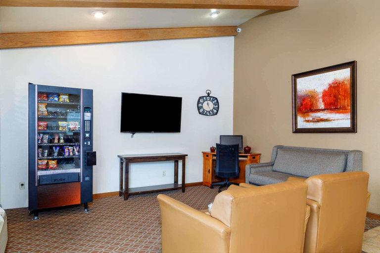 Public Area, Super 8 by Wyndham Susanville, Lassen