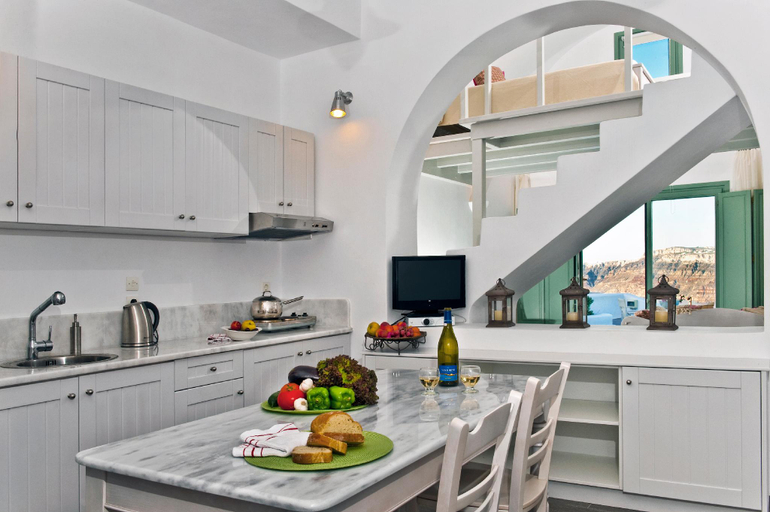 Others 5, AURA MARINA APARTMENTS SANTORINI, South Aegean