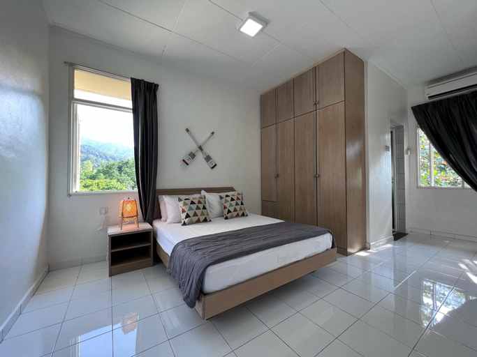 Bedroom 3, EE's Beach House | Homestay 3 min walk to beach , Penang Island