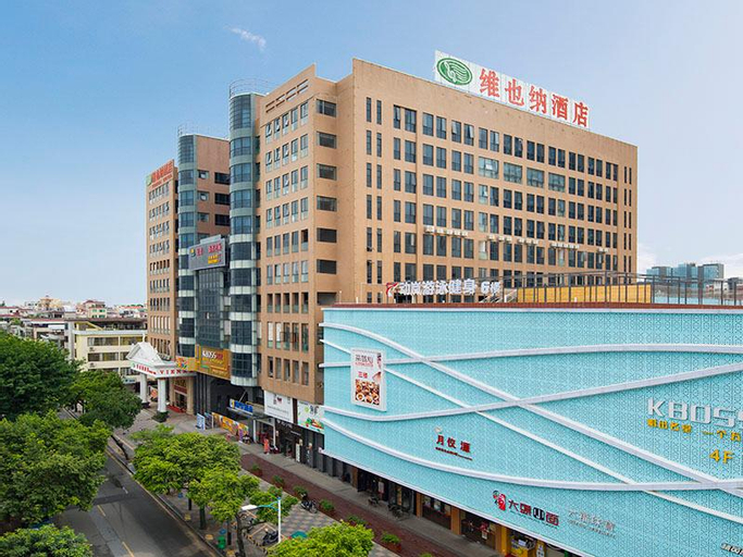 Exterior & Views 1, Vienna Hotel Guangdong Foshan Lishui 1st City, Foshan