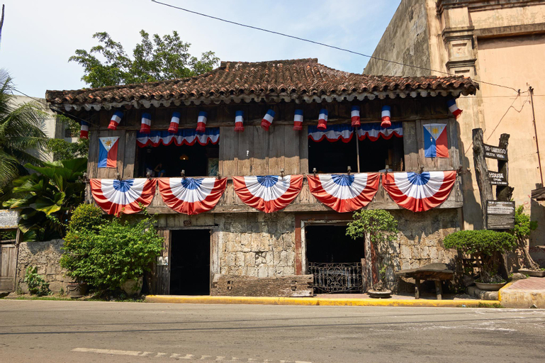 Nearby Landmark 13