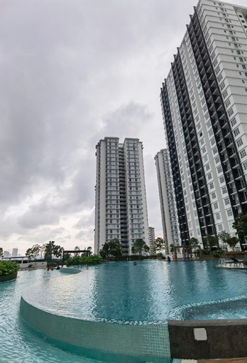 Larkin Terminal/KSL/MidValley CIQ Netflix! By STAY, Johor Bahru