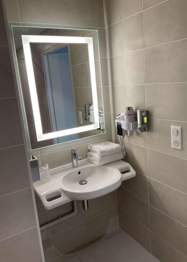 Bathroom 4, Best Western Ker Lann, Ille-et-Vilaine