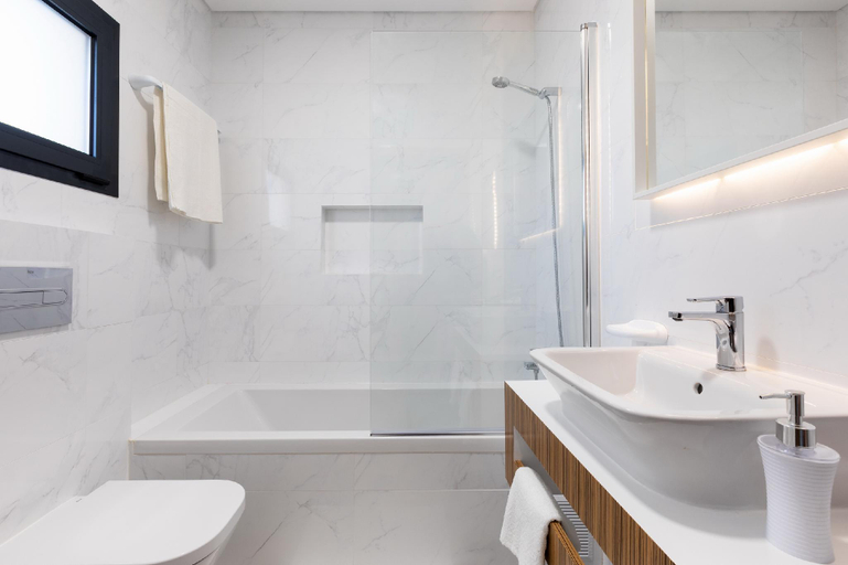 Bathroom 4, Correeira Luxury Residence T2 Fra, Albufeira