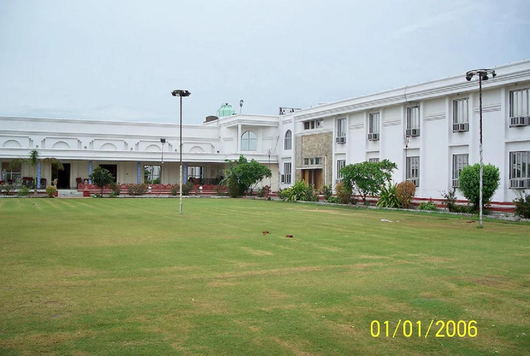 Others 3, Goroomgo Goverdhan Palace Mathura , Mathura