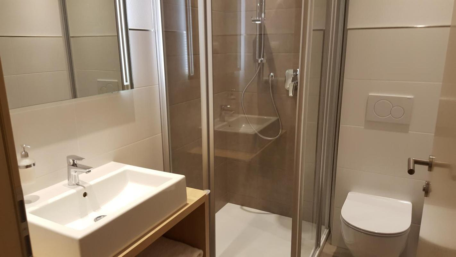 Bathroom 4, Residence Klementhof, Bolzano