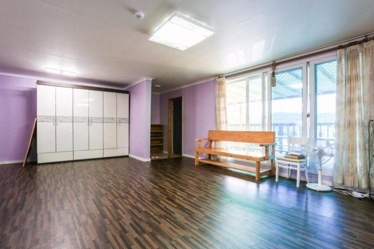 Others 1, Daebudo Hill House Pension, Ongjin