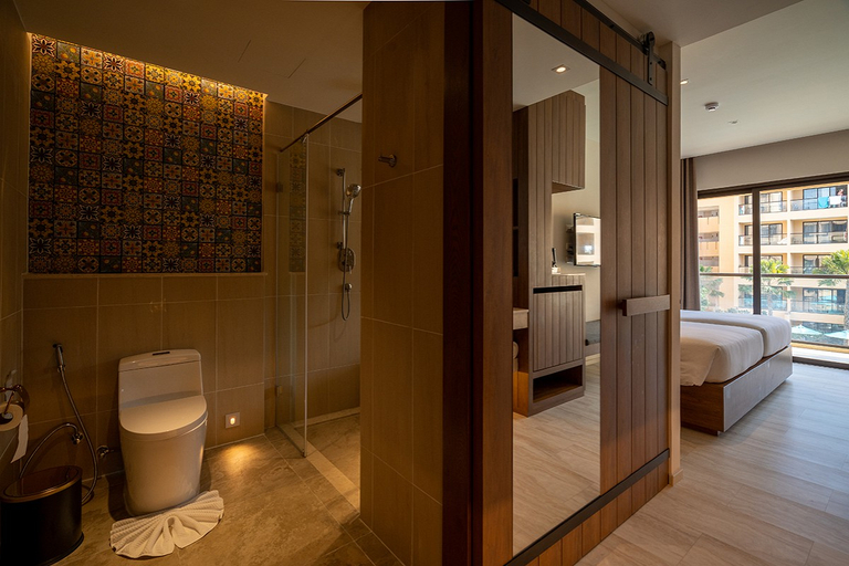 Bathroom 5, Pamookkoo Resort, Phuket Island