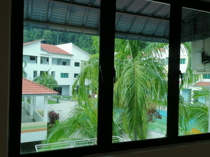 Others 3, EOK Comfy Studio Homestay at Lot 10Pangkor C-2-11, Manjung