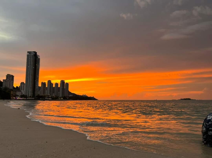 Exterior & Views 2, Walk to Beach, Penang Island