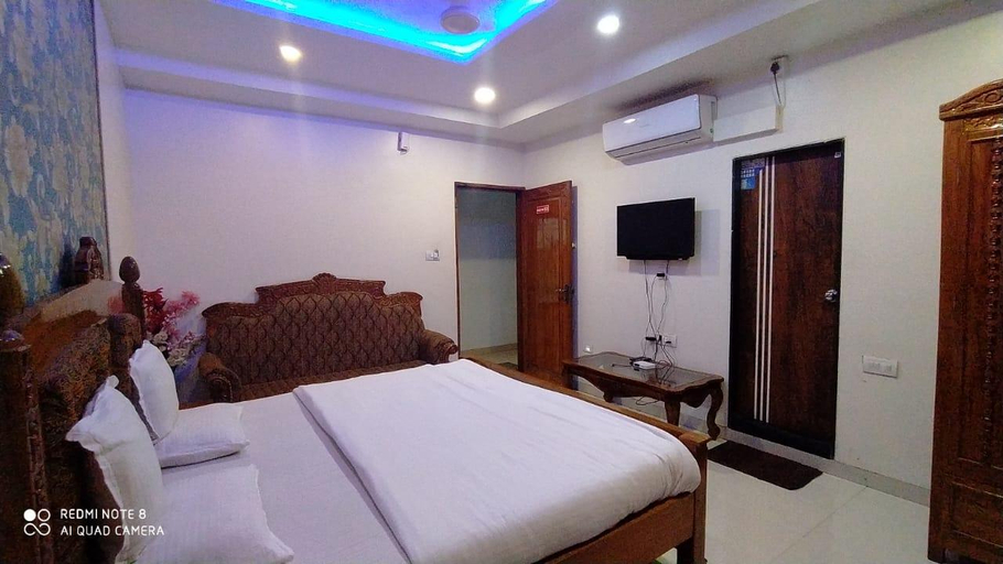 Bedroom 5, Hotel Shalimar Executive, Uran Islampur, Sangli