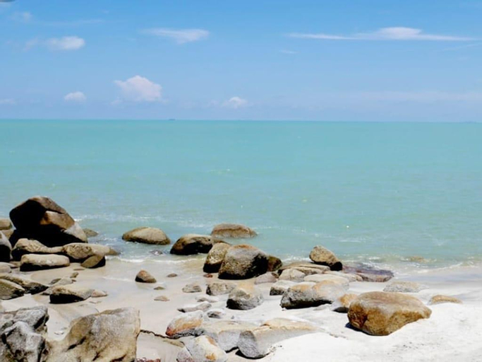 Exterior & Views 5, Walk to Beach, Penang Island