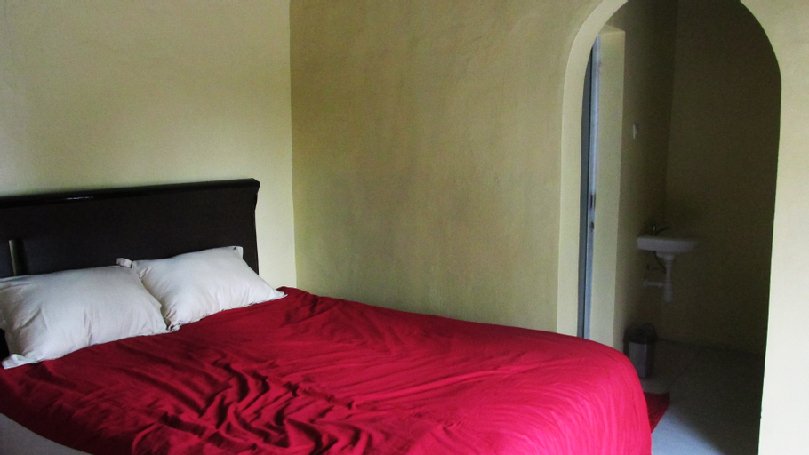 Bedroom 2, De'Pipo Homestay, Probolinggo