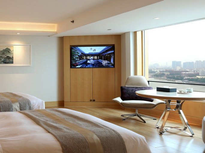 Bedroom 16