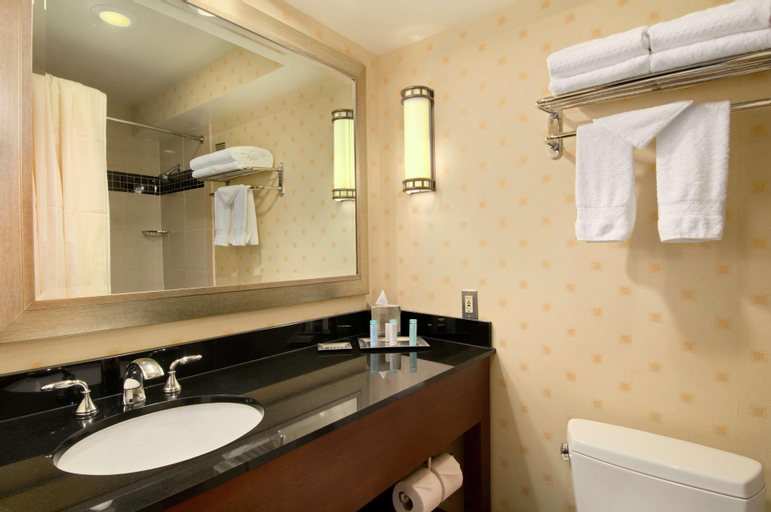 Bathroom 7
