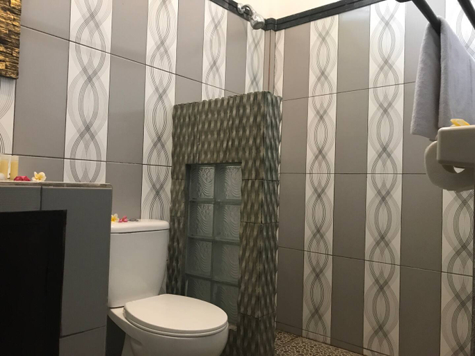 Bathroom 5, Murni’s House, Buleleng