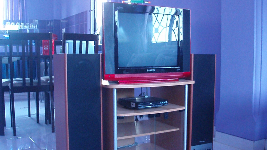Others 5, Vila Kembar Ungu B Max. 12 Paxs, Bandung