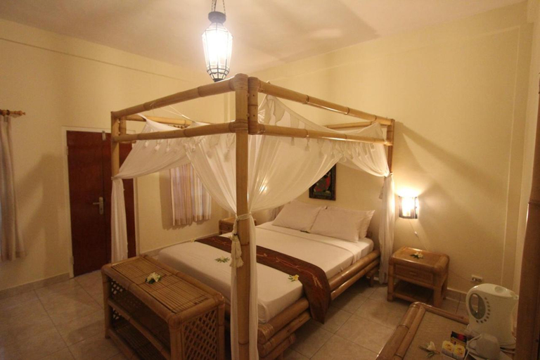 Bedroom 4, Hotel Chonos, Buleleng
