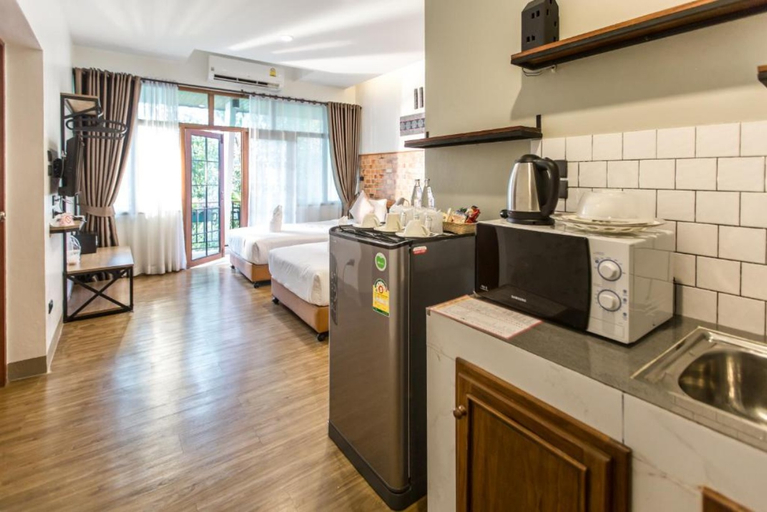 The Old City Wall Inn Room Type - Family City view with pantry