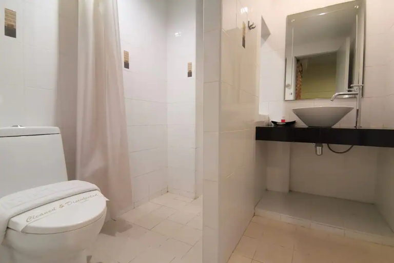 Bathroom 4, Phupara Place, Phuket Island