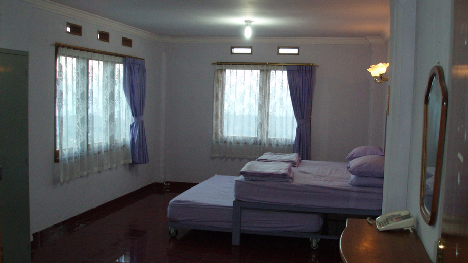 Bedroom, Vila Ungu 15 Bedroom (Max. 60 Paxs), Bandung
