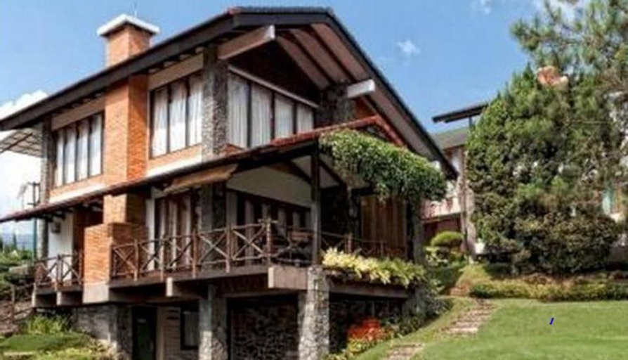 Exterior & Views 1, Villa Arlen by Villa Istana Bunga, Bandung