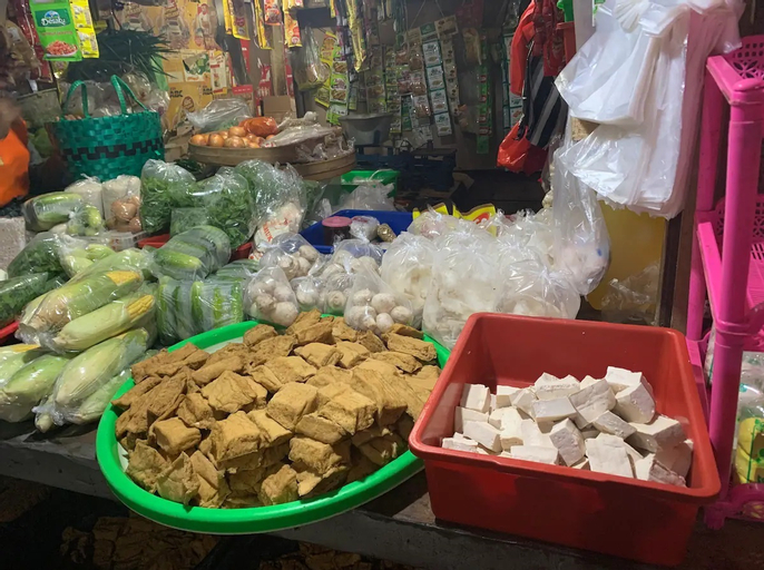 Food & Drinks 4, Omah Syariah 7A Bu Endang, Wonogiri