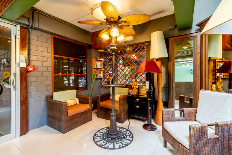 Public Area 5, The Palm Hotel, Phuttha Mon Thon