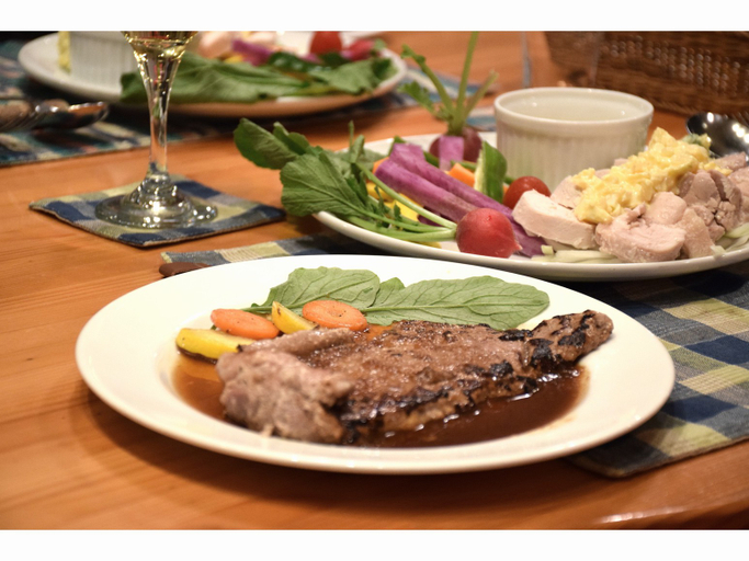 Food & Drinks 5, Pension Human, Yamanakako