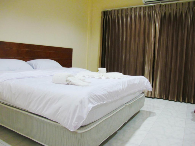 Bedroom 2, Be Fine Sabuy Hotel and Resort, Muang Surat Thani