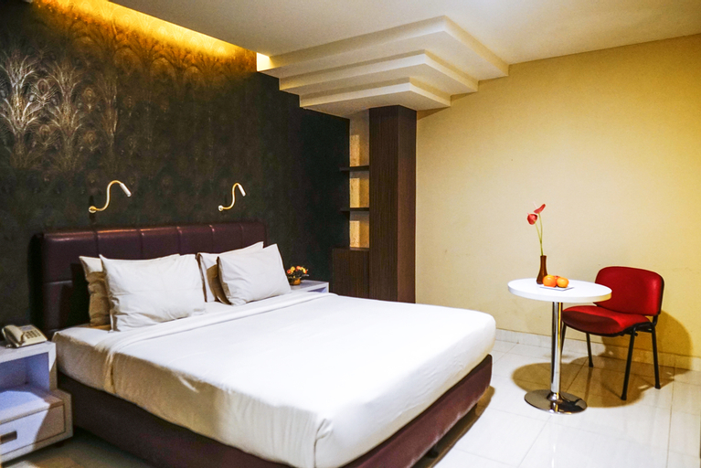 Bedroom 3, Empress Hotel Makassar City Center By LIFE, Makassar