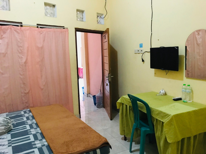 Bedroom 3, Guest House Dhana Syariah, Lombok