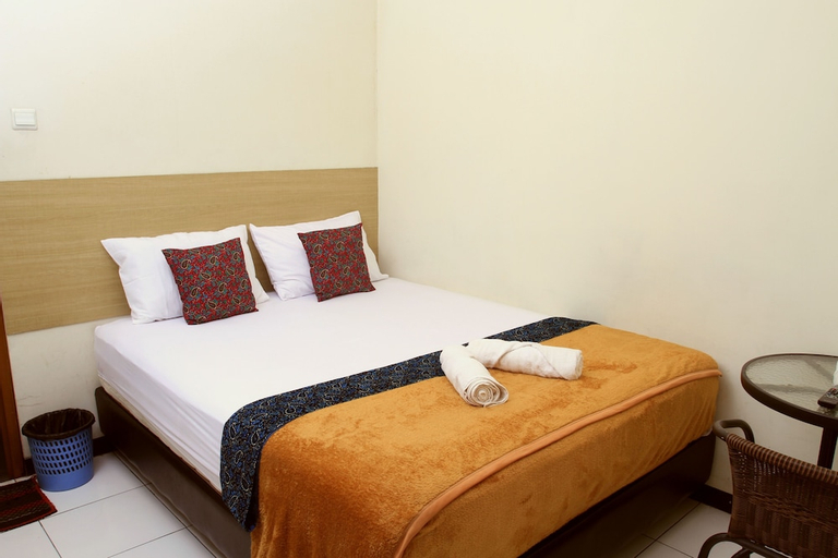 bedroom 11