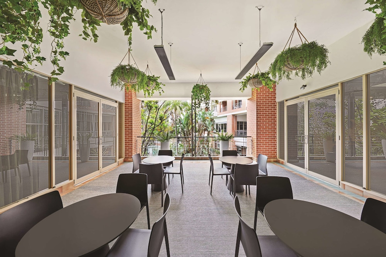 Food & Drinks, Adina Apartment Hotel Sydney Surry Hills, Sydney