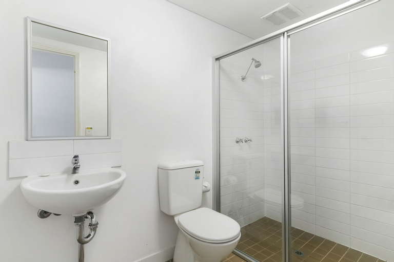 Bedroom 3, Murdoch University Village, Melville