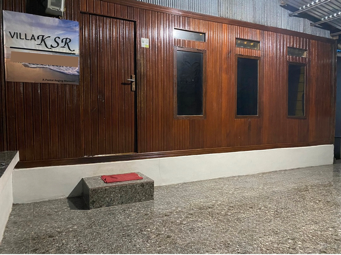 Exterior & Views, Villa KSR, Makassar