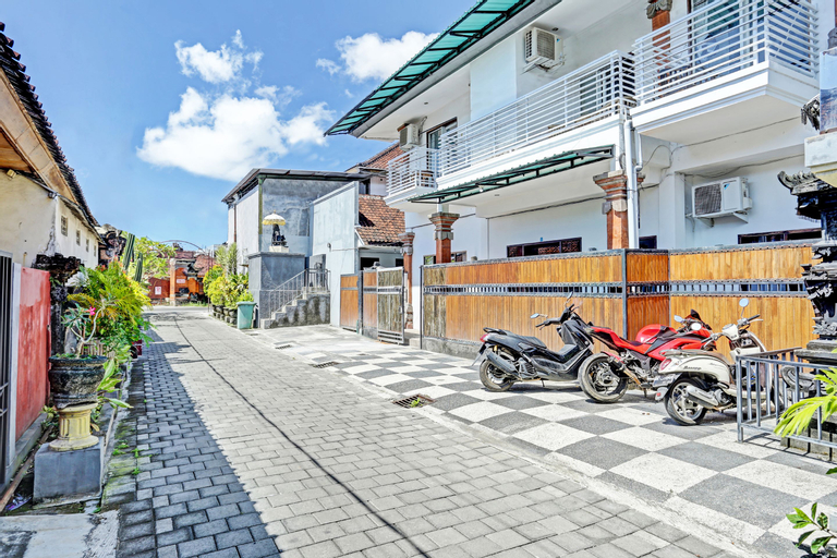 Exterior & Views 2, SUPER OYO 91204 Napura Homestay (tutup sementara), Denpasar