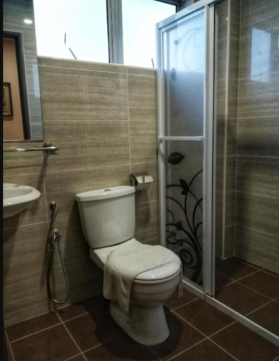 Bathroom 5, Kampar Boutique Hotel (Kampar Sentral), Kampar