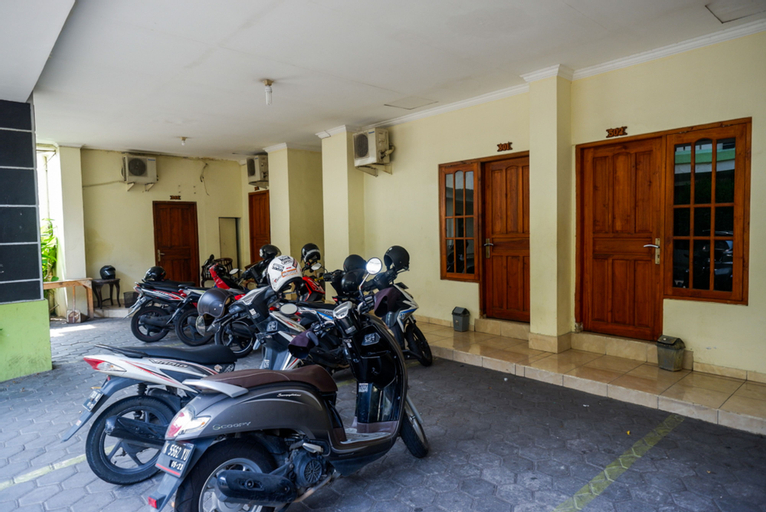 RedDoorz @ Hotel Sartika Yogyakarta, Yogyakarta