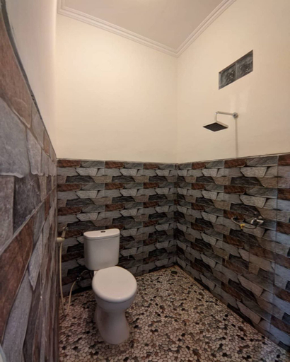 Bathroom 4, Calliandra Homestay, Banyuwangi