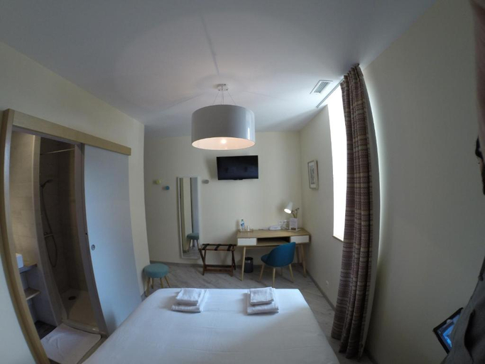 Bedroom 3, Logis Hotel le Cadet de Gascogne, Landes