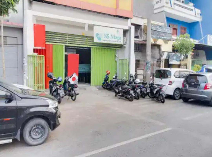 Public Area 25