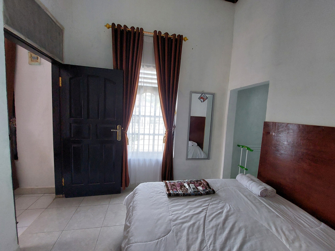 Bedroom 4, Oma Nur Homestay, Pariaman