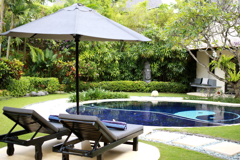 Swimming Pool 6