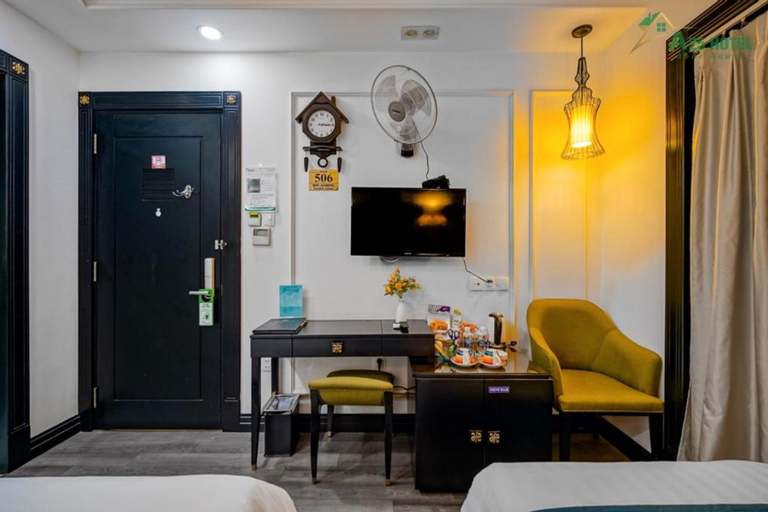 Bedroom 12