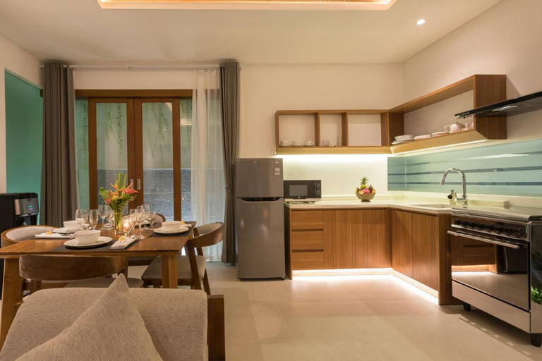 Dining Room 30