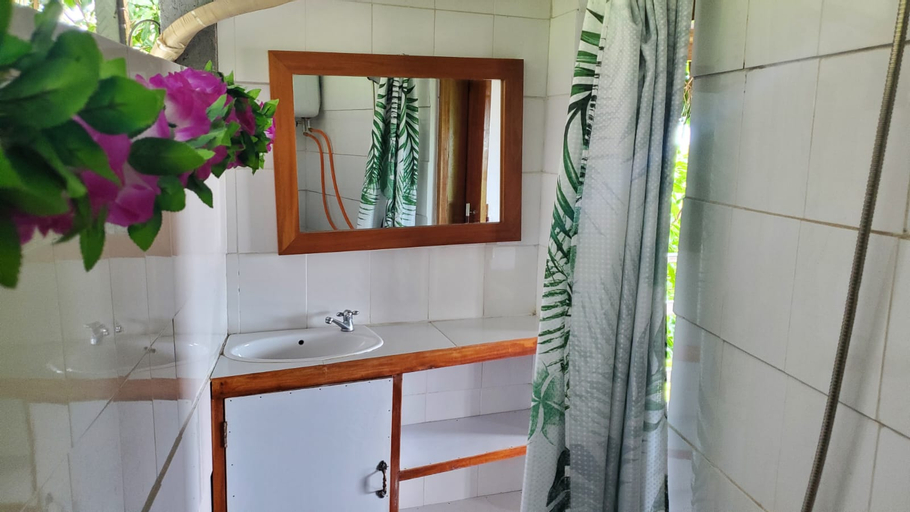 Bathroom 3